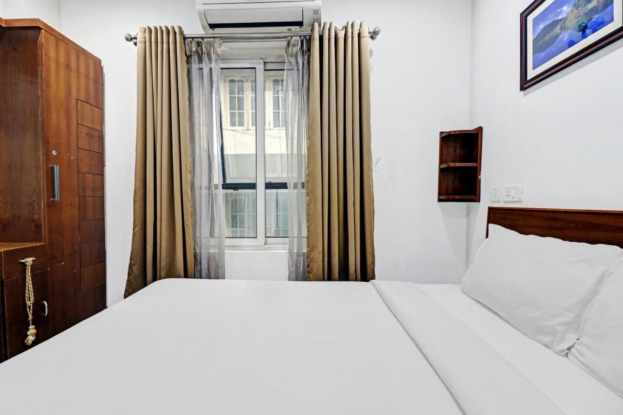 Oyo Townhouse 595 Majestic Inn Kochi Zewnętrze zdjęcie